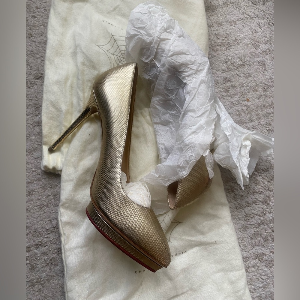 Charlotte Olimpia  Shoes. Gold. Size #39